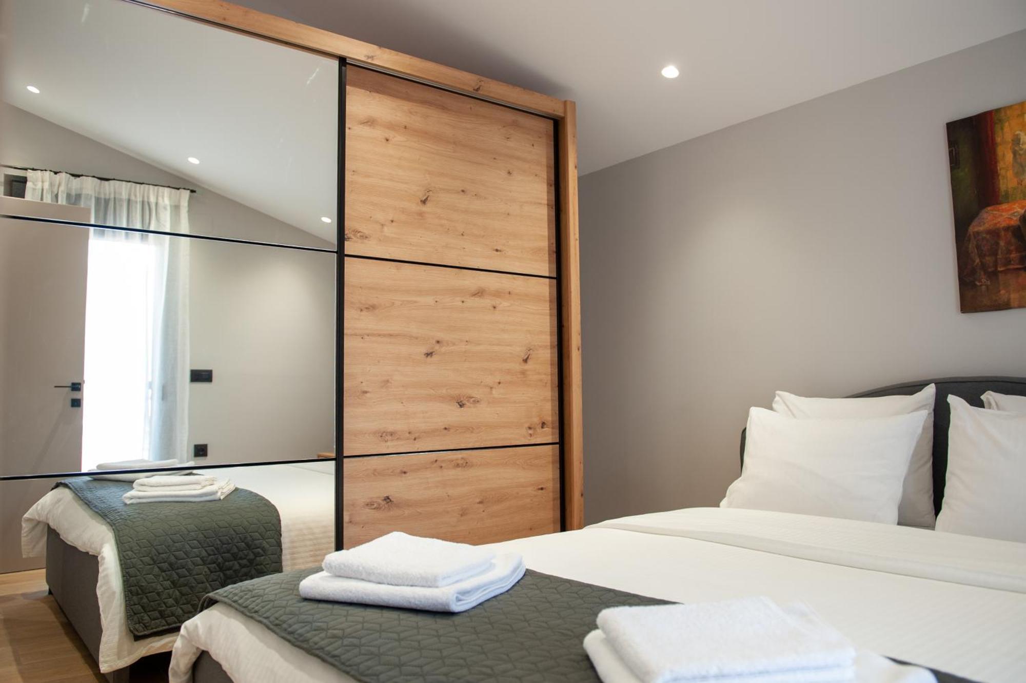 Lovely Guesthouse - 58M2 Mountain View Ioannina Exterior photo